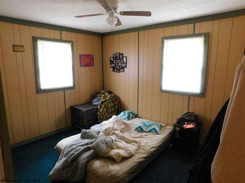 195 Fairview Ave, Sutton, WV 26601 photo 9