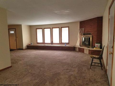 1 Brookside Dr, Bridgeport, WV 26330 photo 7