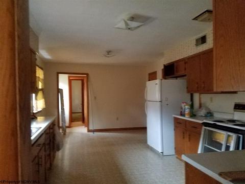 1 Brookside Dr, Bridgeport, WV 26330 photo 10