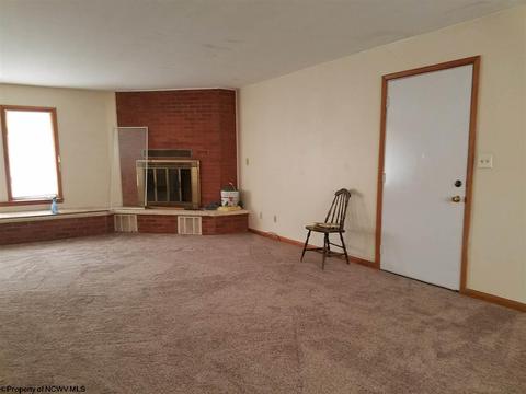 1 Brookside Dr, Bridgeport, WV 26330 photo 9