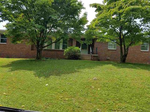 1 Brookside Dr, Bridgeport, WV 26330 photo 4