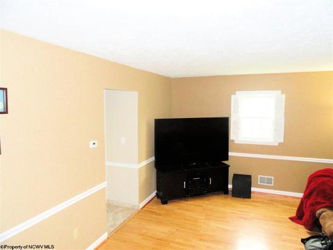 45 Millbrook Rd, Bridgeport, WV 26330 photo 5