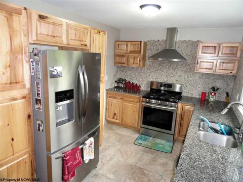 45 Millbrook Rd, Bridgeport, WV 26330 photo 8