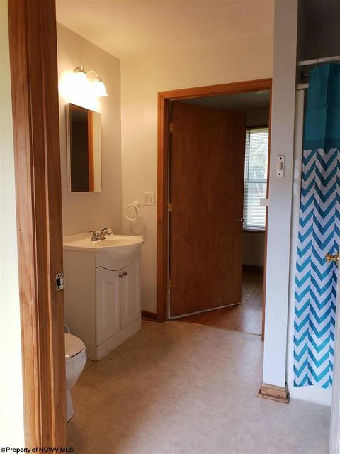 505 Maple Ave, Philippi, WV 26416 photo 10