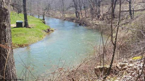 27 Currence Rd, Buckhannon, WV 26201 photo 2