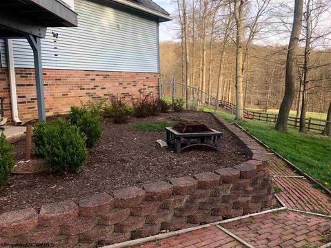 31 Windsor Dr, Bridgeport, WV 26330 photo 4
