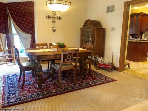 31 Windsor Dr, Bridgeport, WV 26330 photo 6