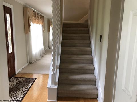 86 Mcgregor Dr, Sutton, WV 26601 photo 9