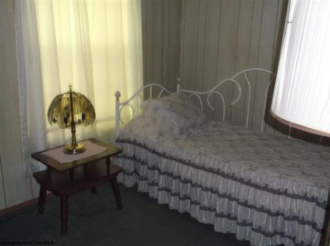 8747 Bug Ridge Rd, Sutton, WV 26601 photo 5
