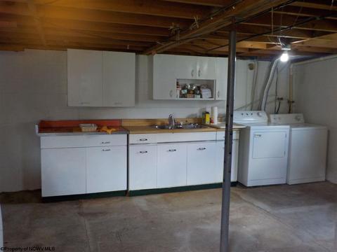 320 Long St, Parsons, WV 26287 photo 10