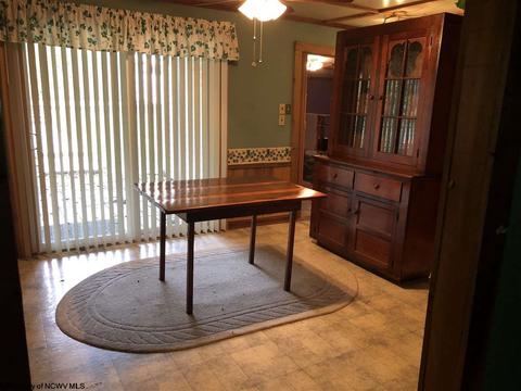 213 S 1st St, Sutton, WV 26601 photo 9