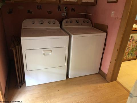 213 S 1st St, Sutton, WV 26601 photo 12