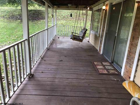 213 S 1st St, Sutton, WV 26601 photo 4
