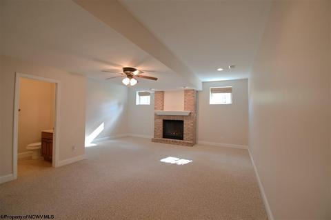 20 Round Table Ct, Morgantown, WV 26508 photo 14