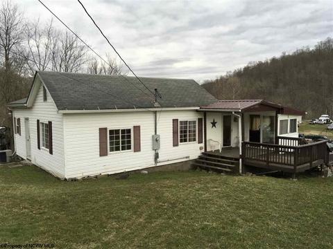 219 Perdue St, Baxter, WV 26554 photo 13