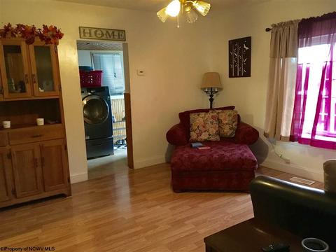 219 Perdue St, Baxter, WV 26554 photo 9