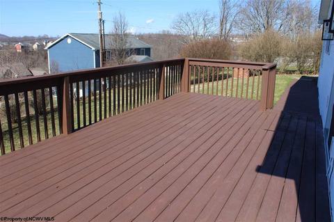 199 Ridgeway Dr, Bridgeport, WV 26330 photo 16