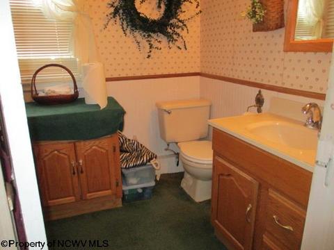 505 E Main St, Mannington, WV 26582 photo 16