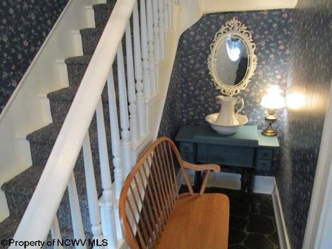 505 E Main St, Mannington, WV 26582 photo 17