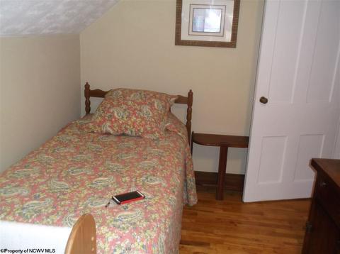 321 E Seventh St, Weston, WV 26452 photo 10