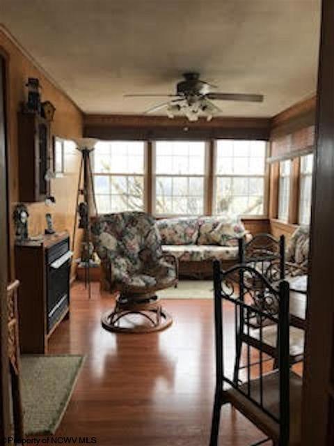 120 Blaker St, Fairview, WV 26570 photo 6