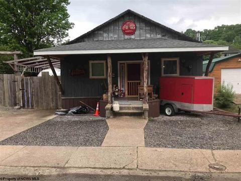 764 W Second St, Weston, WV 26452 photo 1