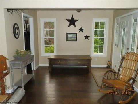 135 Oak Leaf Dr, Sutton, WV 26601 photo 13