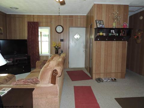 51 Moore St, Salem, WV 26426 photo 13