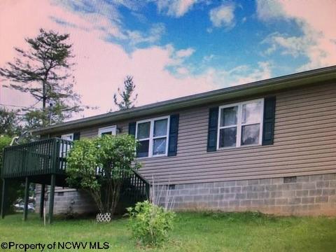 182 N Baxter St, Sutton, WV 26601 photo 2