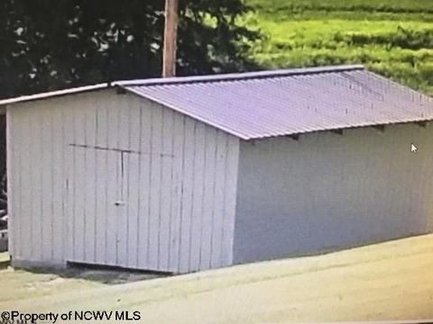816 Old Womans Run Rd, Sutton, WV 26601 photo 11