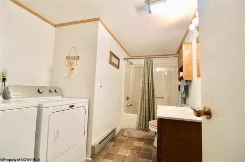 1375 E Alpine Dr, Terra Alta, WV 26764 photo 17