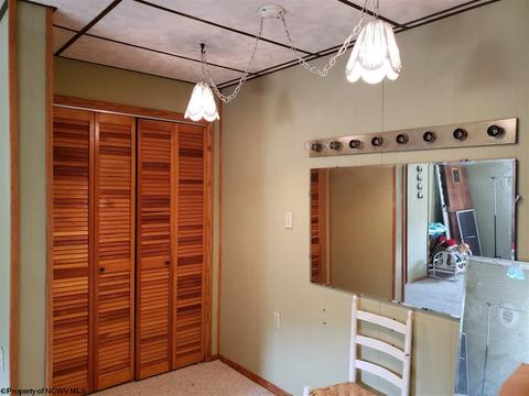 204 Poolside Dr, Mannington, WV 26582 photo 16