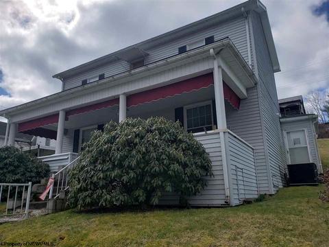 204 Poolside Dr, Mannington, WV 26582 photo 4