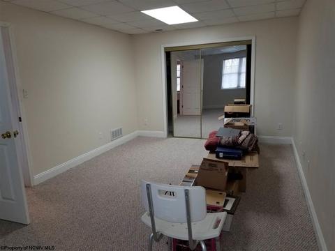 111 Cobblestone Ct, Morgantown, WV 26505 photo 16