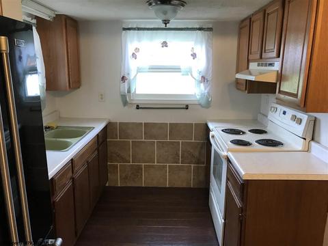 290 Main St, Beverly, WV 26253 photo 5