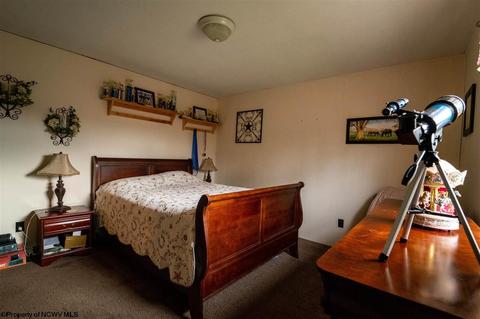 658 Linton Rd, Independence, WV 26374 photo 6