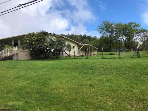 195 N Baxter St, Sutton, WV 26601 photo 6