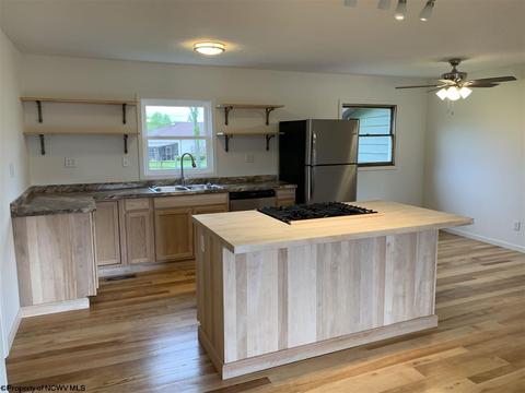 6 Circle Dr, Beverly, WV 26253 photo 5