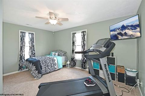 602 E Park Ave, Fairmont, WV 26554 photo 9