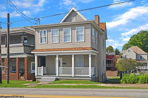 602 E Park Ave, Fairmont, WV 26554 photo 1