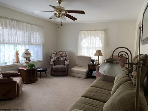 197 E Main St, Salem, WV 26426 photo 7