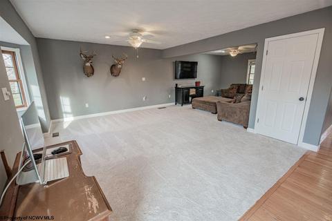 612 Eclipse Dr, Morgantown, WV 26508 photo 6