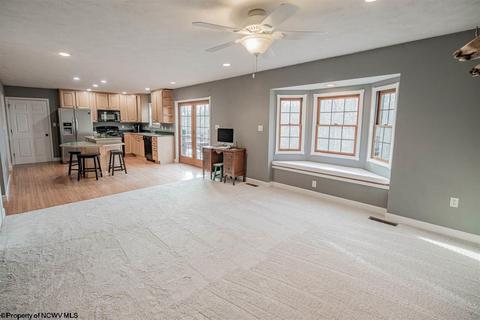612 Eclipse Dr, Morgantown, WV 26508 photo 7
