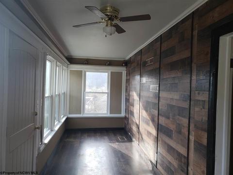 117 Baltimore St, Mannington, WV 26582 photo 15