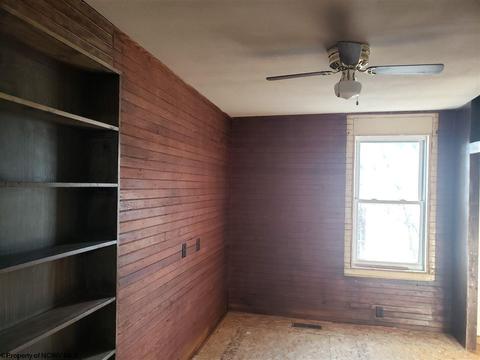 117 Baltimore St, Mannington, WV 26582 photo 12