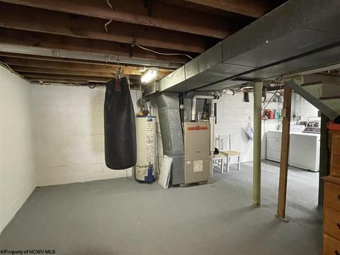 112 E Smith St, Bridgeport, WV 26330 photo 18