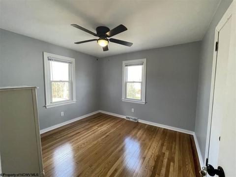 112 E Smith St, Bridgeport, WV 26330 photo 13