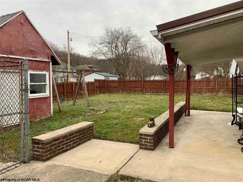 63 Beech Ave, Philippi, WV 26416 photo 8