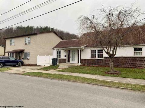 63 Beech Ave, Philippi, WV 26416 photo 1