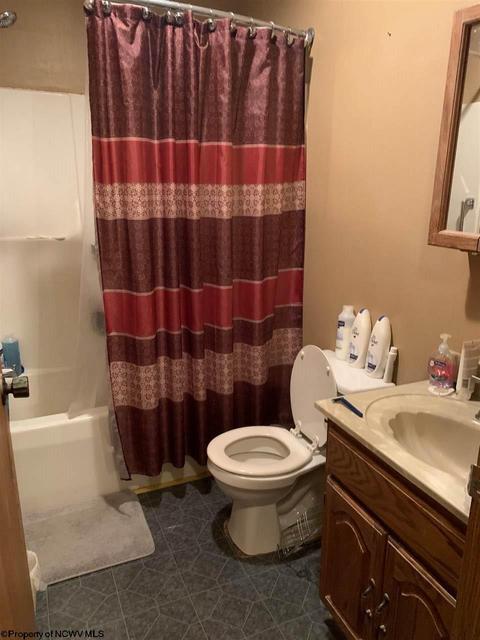63 Beech Ave, Philippi, WV 26416 photo 6